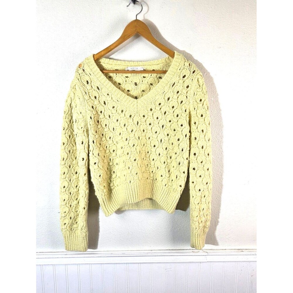 ASTR The Label Womens M Yellow Pointelle Heavy Knit Sweater Coastal Granny Boho